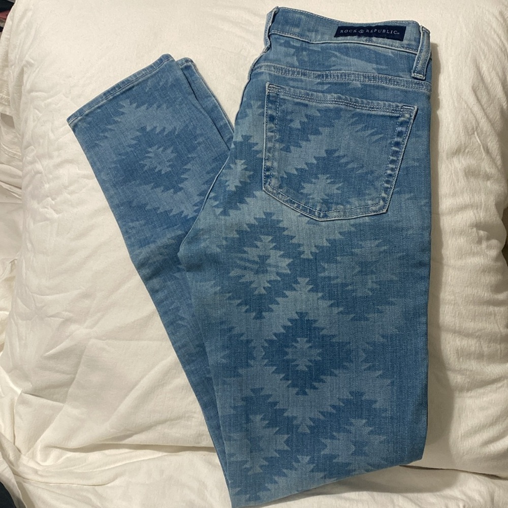 LIKE NEW ROCK & REPUBLIC Berlin Jeans Sz 6M $99!